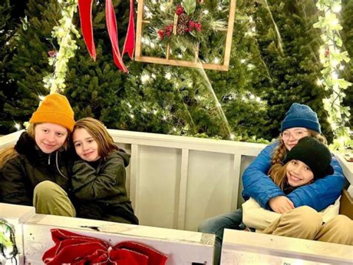 Ava Phillippe Shares a Rare Photo with Her Boyfriend