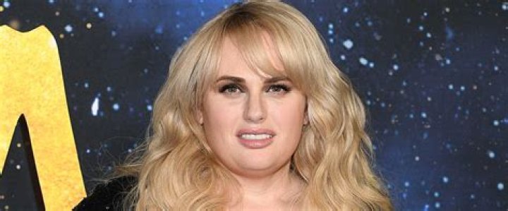 Rebel Wilson Puts Toned Legs on Display in Tiny Emerald Shorts after Dramatic Weightloss 