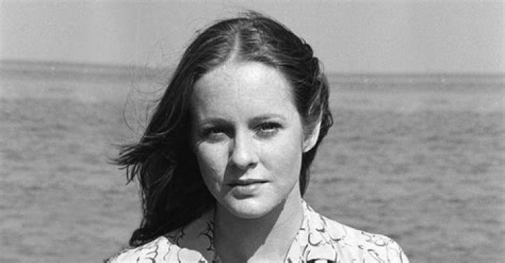 Mary Elizabeth McDonough AKA Erin from ‘The Waltons’ Underwent Plastic Surgery after the Show Ended That Led to Severe Health Problems