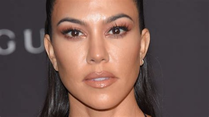 Kourtney Kardashian Raises Eyebrows after Tweeting Bible Quote