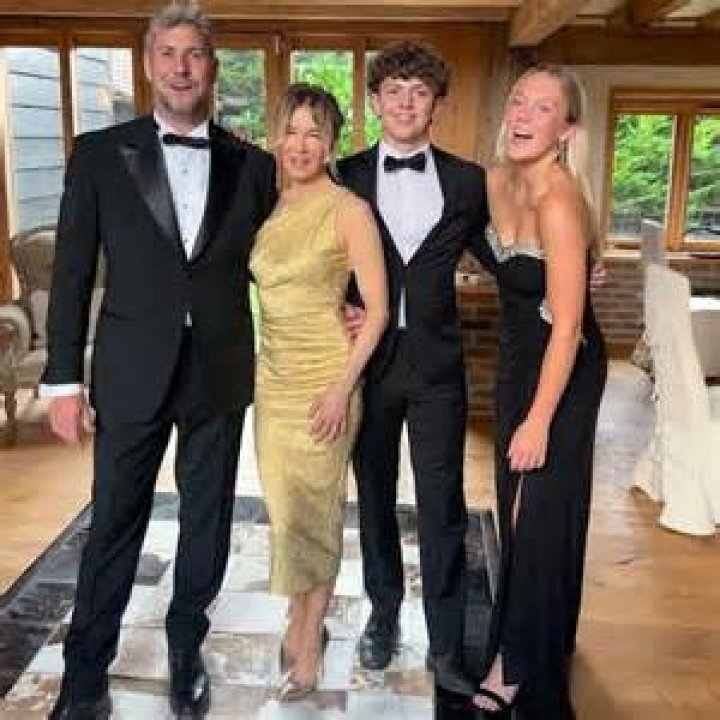 Ant Anstead and Renée Zellweger Make Their Relationship Instagram Official in Sweet Post