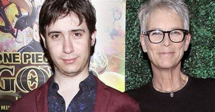 Jamie Lee Curtis Watched in 'Wonder and Pride' as Son Thomas Transitioned into Her Daughter Ruby