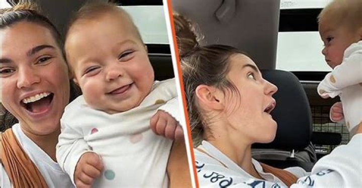 Single Mom of Twins Jokes She Has a Favorite Daughter and Shows Her in a Video