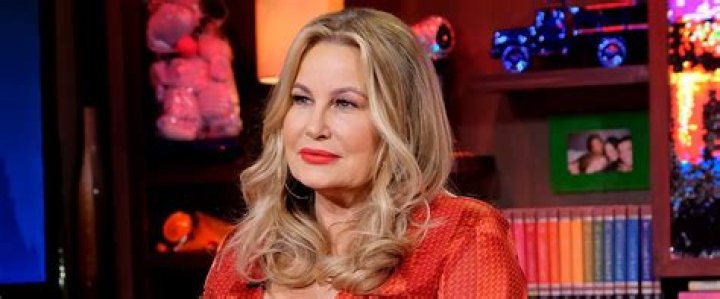 Jennifer Coolidge Dated Younger Men Long before Admitting She Is ‘Barren'