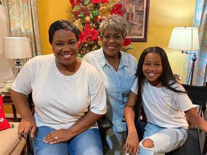 Kellie S Williams Reunites with TV Mom on Set of Child's 1st Film after Acting Break for Family