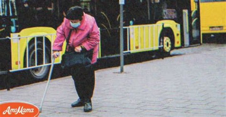 Woman Saves Money to Provide for Two Children, but in Her Old Age They Kick Her Out of House — Story of the Day