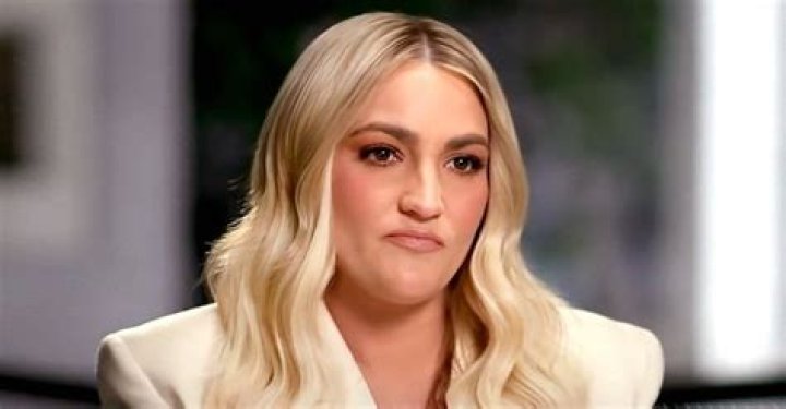 Jamie Lynn Spears to Separate from Family Including Sister Britney Who Used to Be Overprotective of Her