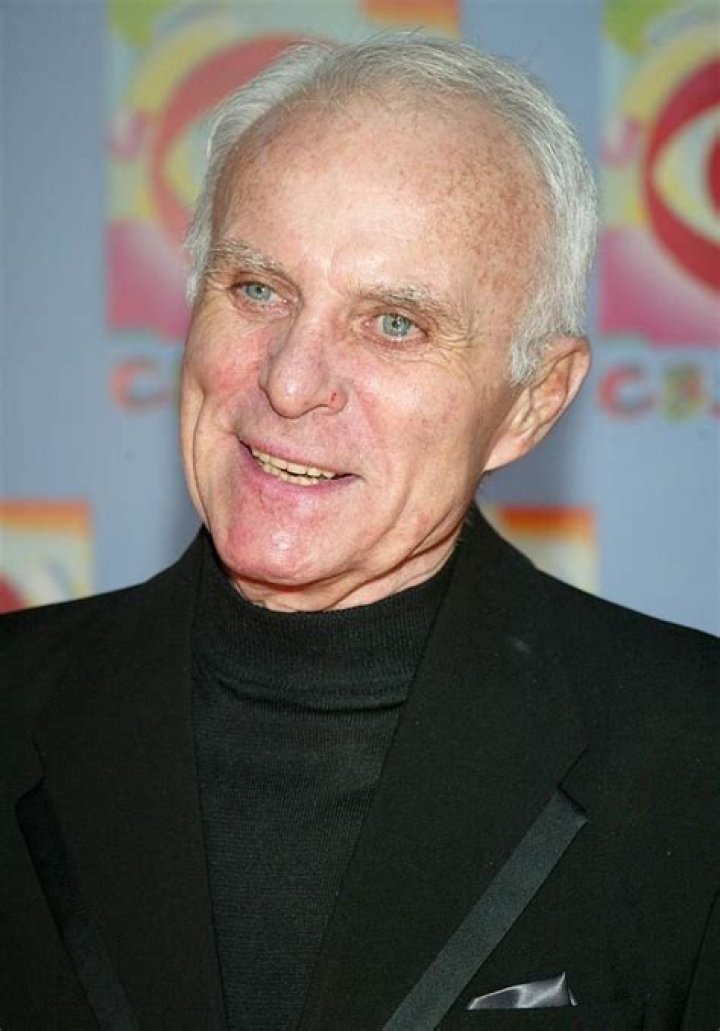 Robert Conrad Was a Strict & Old-School Father of 8 Kids, One of Whom He 'Raised' on Set of 'Wild Wild West'