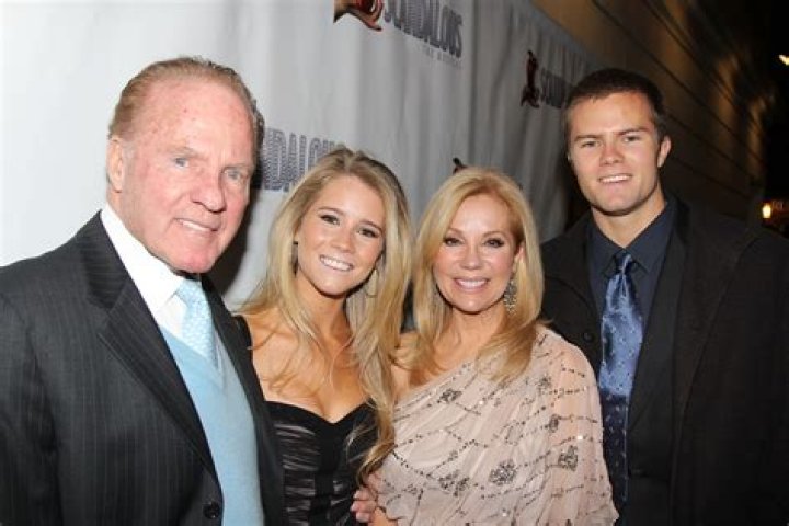 Kathie Lee Gifford Stayed Celibate until 22 When She Wed 1st Husband — She Spent Wedding Night Sobbing