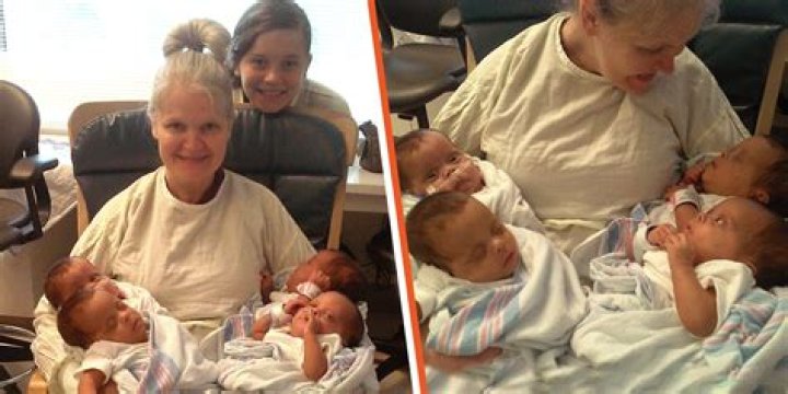 Exhausted Mom, 42, Thinks She's Delivering Triplets until Doctor Declares 'I Have More Feet'