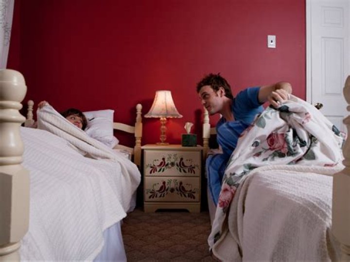 Carson Daly & His Wife Sleep Apart for 2 Years after Sacrificing Sharing a Bed When She Was Pregnant