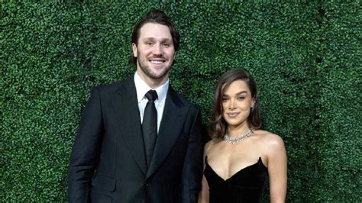 Hailee Steinfeld Chooses to Be Private about Her Love Life: What We Know About Her Dating History