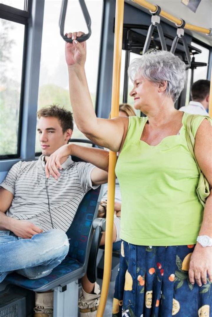 Hotel Manager Kicks Elderly Woman out in Rain, Unaware She's the Owner's Mom – Story of the Day