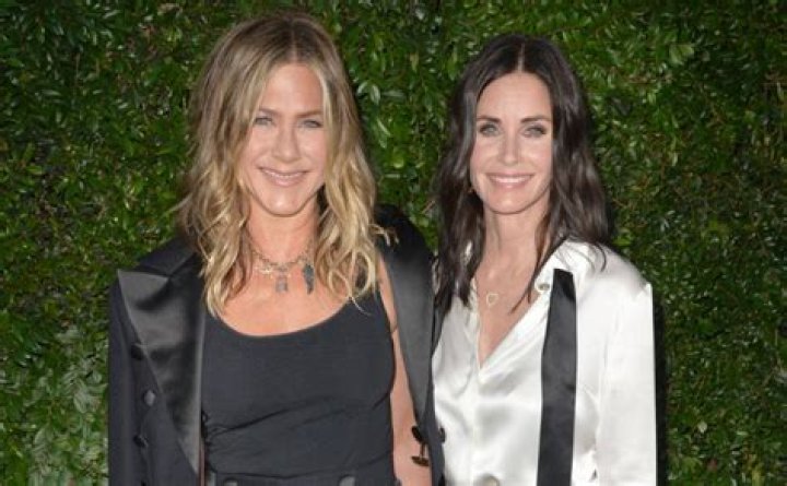 Jennifer Aniston & Courteney Cox Have Been Friends for 28 Years — They Both Embrace Wrinkles & Speak on Their Grays