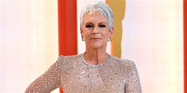 64-Year-Old Jamie Lee Curtis Rocks Her Gray Hair in a Dazzling Dolce & Gabbana Pink Dress