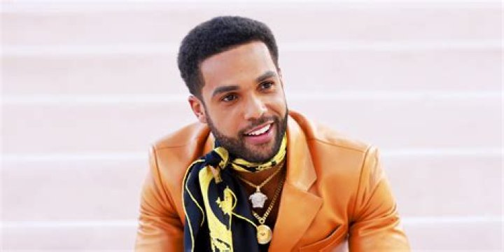 Lucien Leon Laviscount's Fans Wish He Would Wear More 'Men's Style' after His Recent 'Feminine' Look