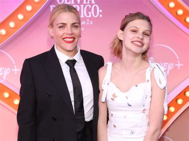 Busy Philipps’ Gay Child Birdie Is Mom’s Clone ‘down to Them Iconic Lips’ Showing Off Their Shirt