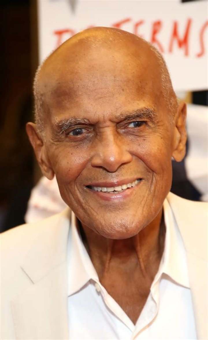 Gina Belafonte Mourns Her 'Complicated Father' Harry Belafonte: 'Love You Dad and So Much More'