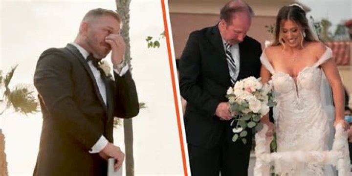 Paralyzed Bride Made Groom Cry When She Stood up from Wheelchair - She Made Him a Happy Dad 3 Years Later