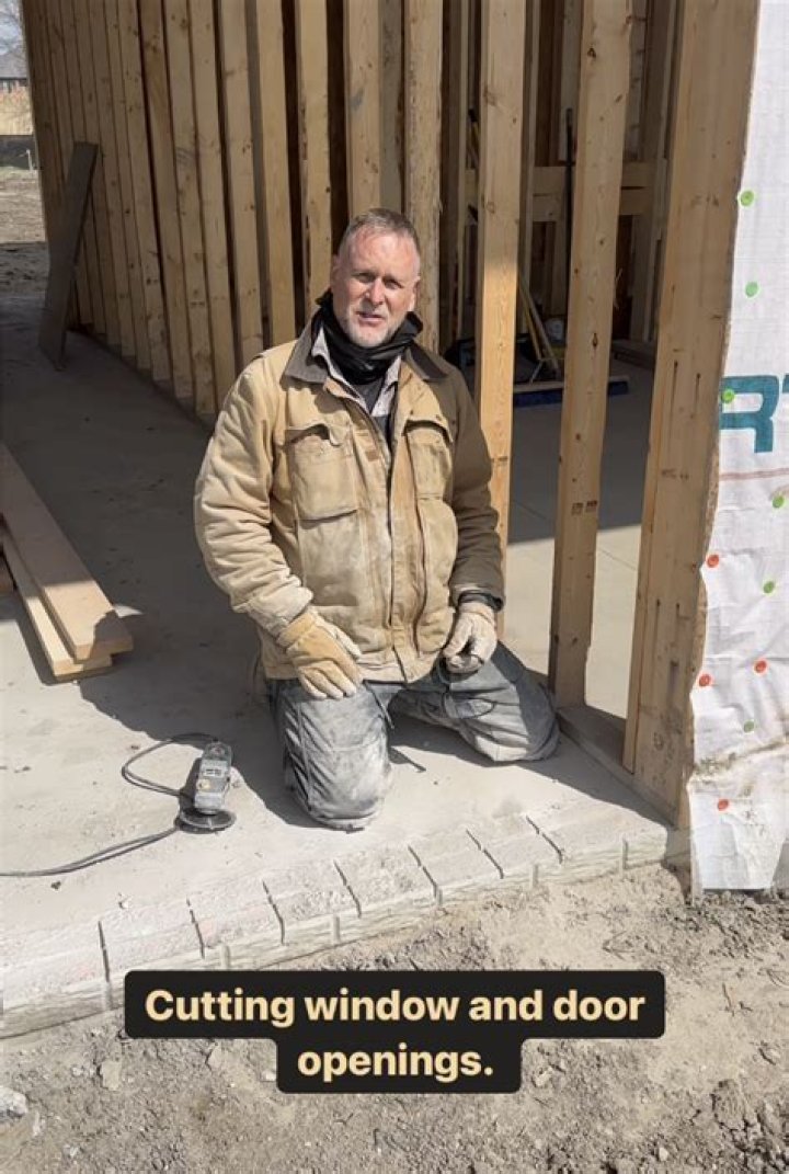 'Full House's Dave Coulier Builds Home with His Own Hands for His Family at 63 after Overcoming Addiction for His Wife