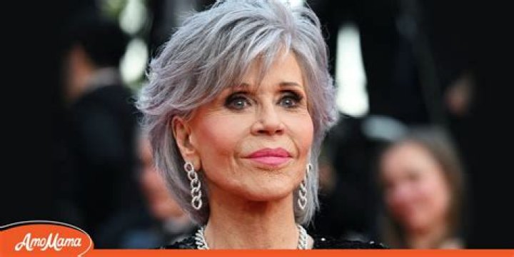 Jane Fonda, 85, Highlights Her Curves in Figure-Hugging Sequined Outfit at Cannes