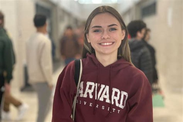 Texas Girl Born in Jail & Raised without Mom Makes Her Way to Harvard after Childhood of Poverty
