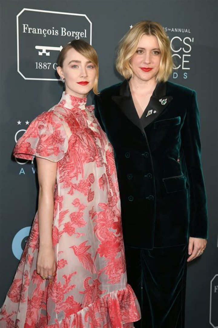 Is Greta Gerwig Gay? She Never Speaks about Her Sexual Orientation & Her Partner Is Noah Baumbach