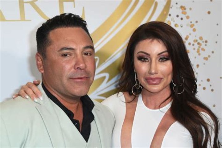Oscar de la Hoya's Wife: 'The Golden Boy' Was Only Married to Millie Corretjer