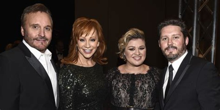 John Larroquette Lives in Rural Home with Wife of 48 Years – They Raised 3 Kids He Loves ‘For Eternity’