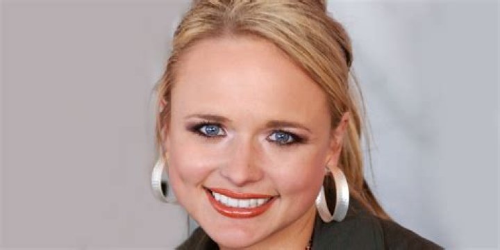 Miranda Lambert's 'Appalled' Fan Posts Photo That Caused Singer to Stop Midway through Her Performance