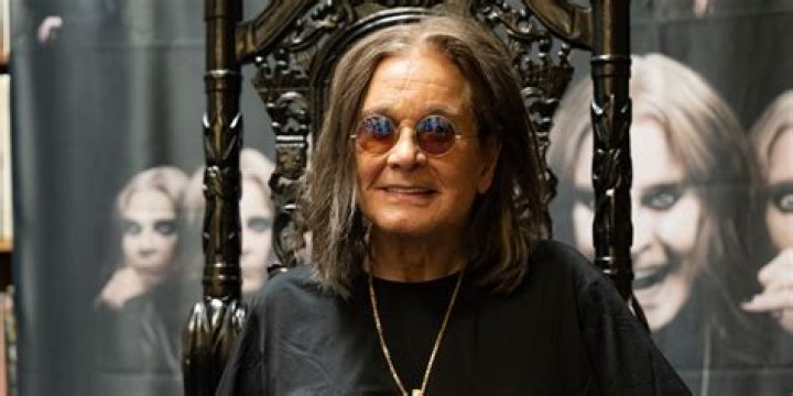 Is Morrissey Gay? The Singer Keeps His Love Life Private, Though He Once Addressed His Sexuality