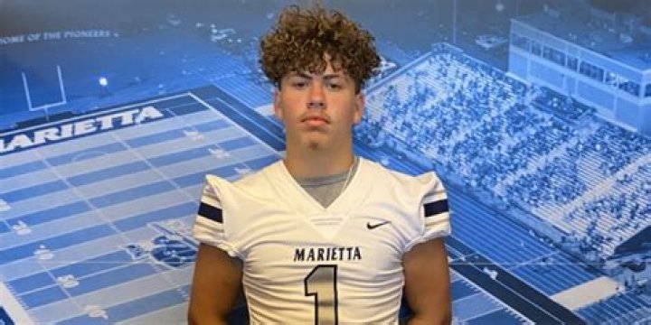 Jalen Hurts Sister, Kynnedy Hurts, Is a Rising Volleyball Star