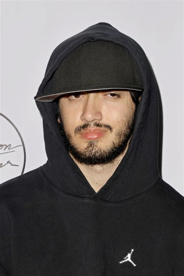 Michael Jackson’s Surrogate Son Blanket, 21, Looks ‘Handsome’ & ‘Exactly’ Like Dad, Fans Claim