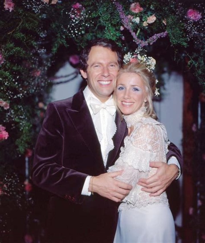 Suzanne Somers’ Husband Reveals Final Moments before She Passed Away at 5 a.m.