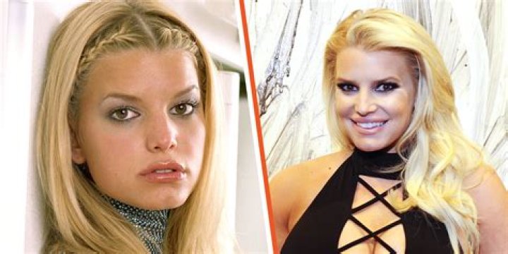 'She Can Barely Stay Upright': Users Worried about Jessica Simpson's Look in New Pics after Weight Loss