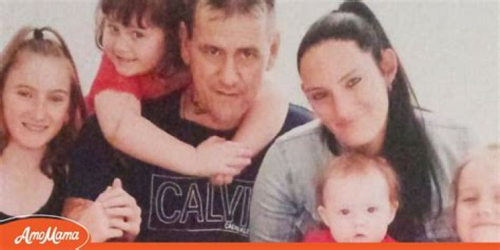 Mother of Four Unexpectedly Died on Christmas, Family Faced Online Criticism about Her Death