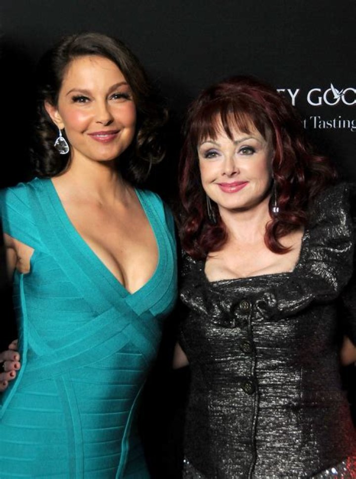 Ashley Judd Revealed Her Last Words to Her Mother Just before Her Death - Details