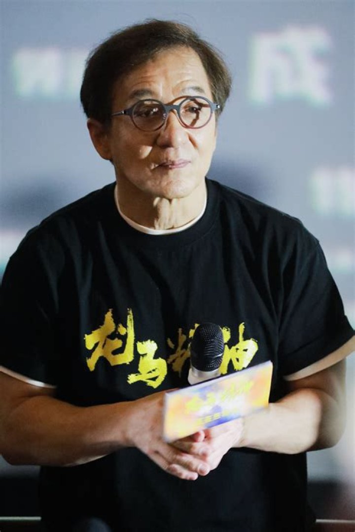Photo of Gray-Haired Jackie Chan Ahead of 70th Birthday Ignites Stir: 'He Looks Completely Different'