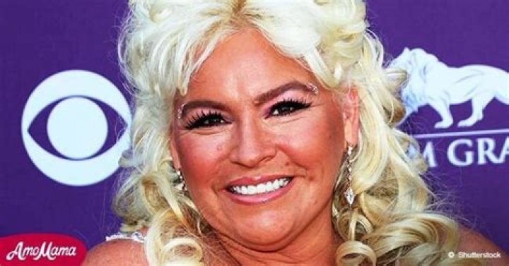 Cancer-free Beth Chapman, 50, shows off her curvy figure in a tight mini dress in recent photos
