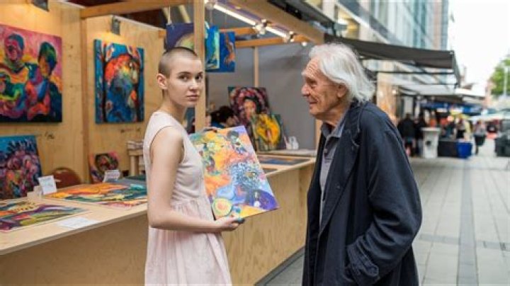 Boy buys an old painting for just $2. Then he learned its amazing true value