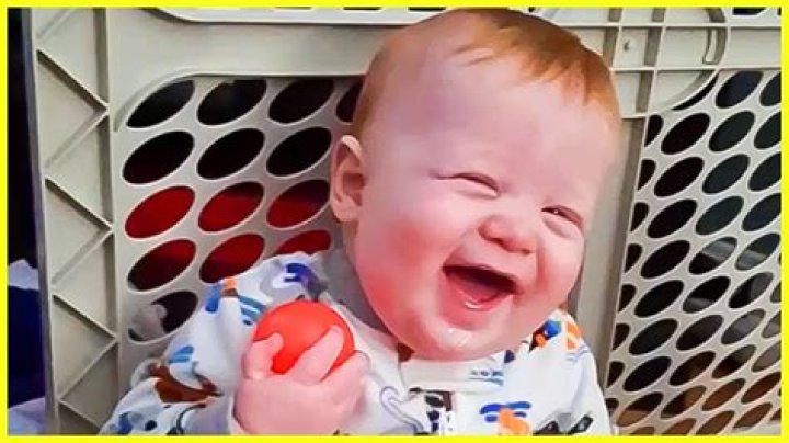 Baby tricks dad and laughs hysterically when he tries to clip her nails