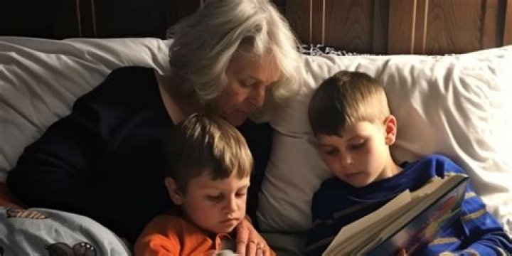 Gladys Knight is 'blessed' with 17 grandchildren and 10 great-grandchildren