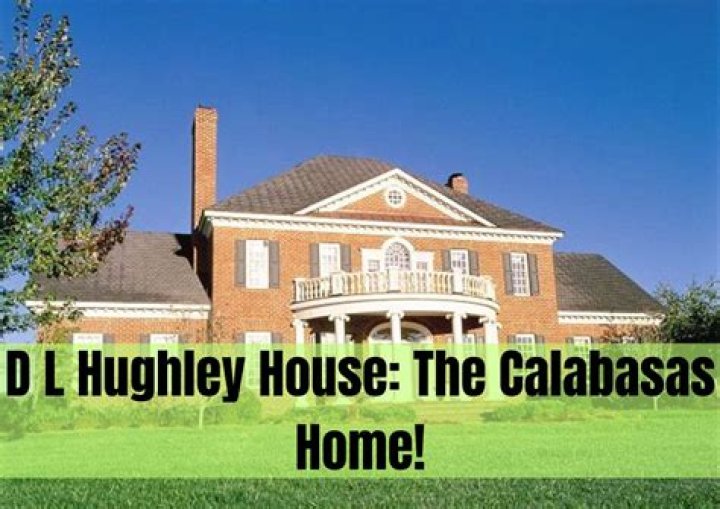 DL Hughley drags EJ Johnson over his dressing style